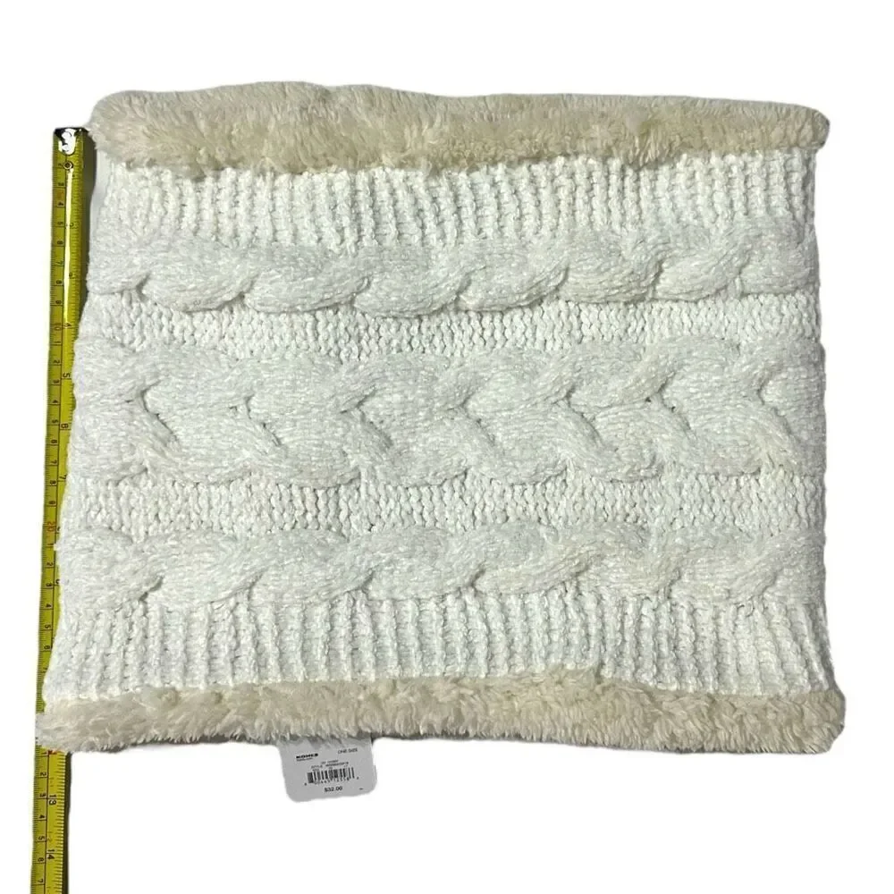 Sonoma Women’s Fur lined Hand warmer - ivory